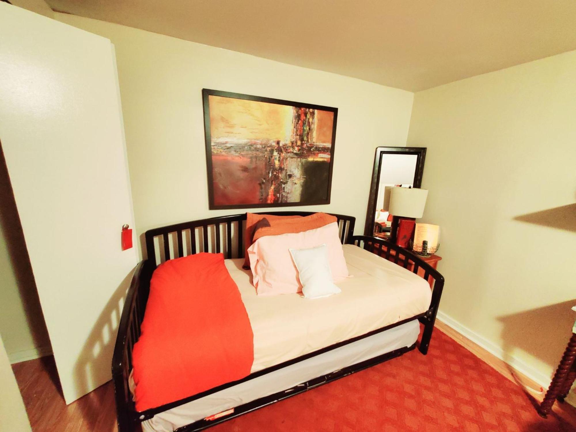 Room In Guest Room - Fall Room 3Min From Yale, And Other Colleges New Haven Ngoại thất bức ảnh